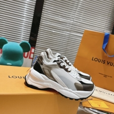 Louis Vuitton Low Shoes